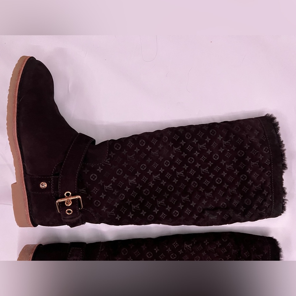 Louis Vuitton Fauvist Brown Monogram Suede Knee Length Boots - Picture 7 of 16